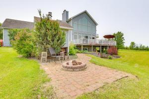 The Gathering Place Rushville Home with Hot Tub