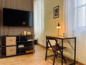 Le Trinity tout confort avec parking privé au centre ville