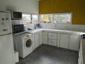 Casa con Jardín, Piscina y Vistas Increíbles en Potrero de los Funes