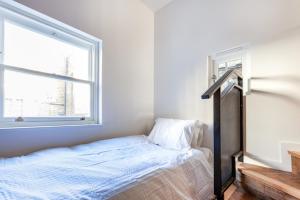 2 bed near Victoria station - 6