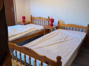 Maisons de vacances Charmant gite renove en 2015, au coeur de l'Argonne, entre Verdun et Chalons-en-Champagne - FR-1-585-21 : photos des chambres