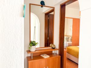 Riverside 3 Bdr Apartment with River View near Portimão