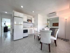 Bonito departamento en condominio con PLAYA