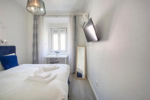 New 3 bedroom flat with river on sight @Alameda