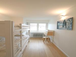 Bright apartment in Knokke-Heist with garage