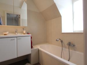 Duplex in Knokke near North Sea Beach