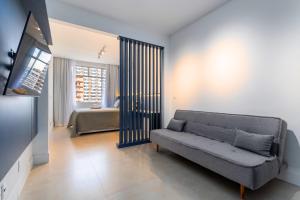 Cozy Copacabana Apartment walking by Beach and Subway