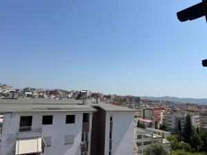 Studio With Mountain & City View 6