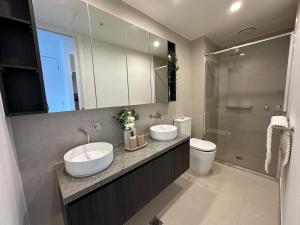 Magnificent Apartment with Views and Pool