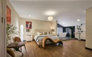 Cloud Passion Airport Hotel