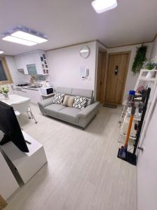 부천 식물원 하우스, 아늑한 투룸, 4인가족, 출장환영