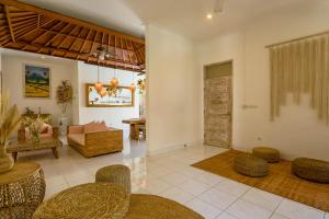 Villa Salsala Sanur 5 min beach