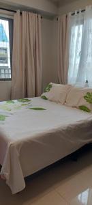 Jovy Place At Shore Residences&Sea Residences near Moa