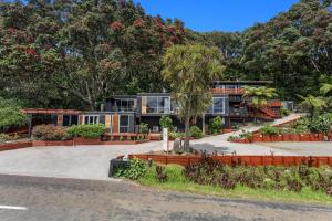 Ohiwa Ocean View Apartments