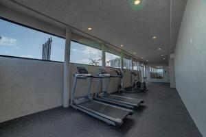 Incredible design 3br great location