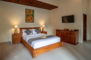 The Miracle House by GenuineHost