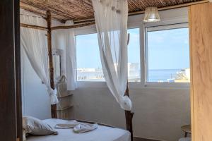 Christos studios and family apartments