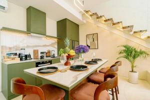 The Oasis III Townhouses By Breig