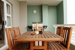 Diaz Beach Apartment