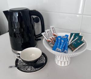 The Retreat Modern Cosy Stylish