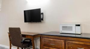 Sea Rock Inn - Los Angeles