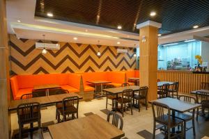 Townhouse Oak Palembang near Palembang Golf Club formerly KR Hotel