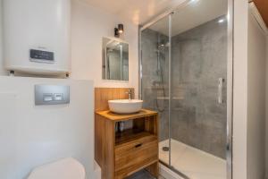 1 bedroom apartment near Catholic University