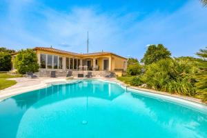 Maisons de vacances Villa aux portes de la Camargue : photos des chambres