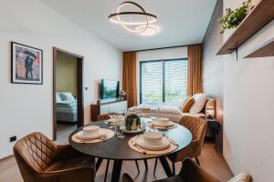 Luxusní zahradní rezidence - 3 min od centra, 2 ložnice, zahrada, 117 m2