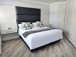 Luxury Penthouse Apartment 711 at La Montagne by First Private Stays