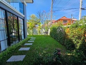 Modern 2 Bedroom Pool Villa in Kamala