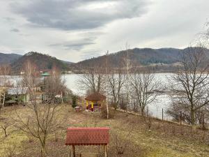 Lake House