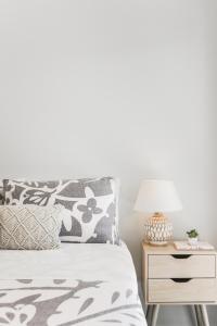 The Hidden Gem Family friendly home with huge backyard for kids and pets