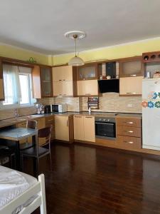 SeaView Saranda Apartment