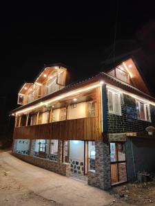 Deodar Homestay Dakbangla-kufri
