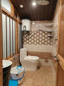 Deodar Homestay Dakbangla-kufri