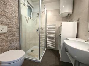 Holiday House Hlad