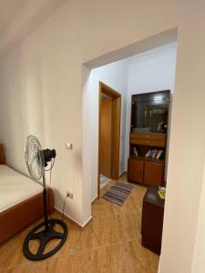 Fully equipped apartment In Fier - Parking, Balcony, WIFI