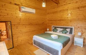 Wooden FarmHouse, Al Ghagi, Ras Al Khaima