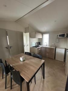 Camping Les Maraises