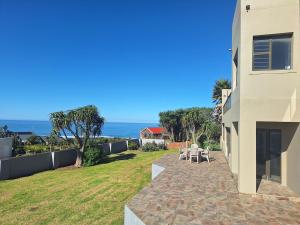 Barefoot Bliss Holiday Home