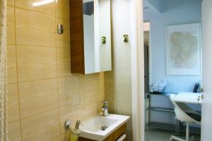 Themis Apartment