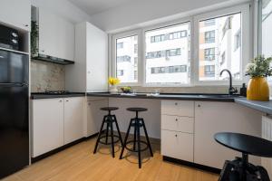 Central Residence Apartment 611