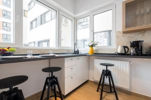 Central Residence Apartment 611