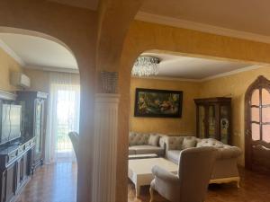 4 ოთახი 3 საძინებელი ზღვიდან 100 მეტრში