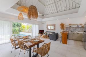 Villa Mylandro by Pertama Management