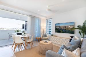 Bokarina Beachfront Apartment