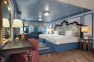 Hagia Sofia Mansions Istanbul, Curio Collection by Hilton