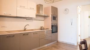 Teuladamar by Rentbeat