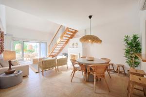 Peaceful Villa by Melides w Pool, by TimeCooler